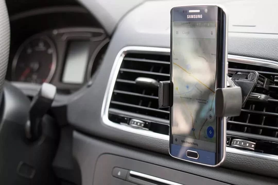 Suport telefon Goobay Auto Universal grila ventilatie 40732