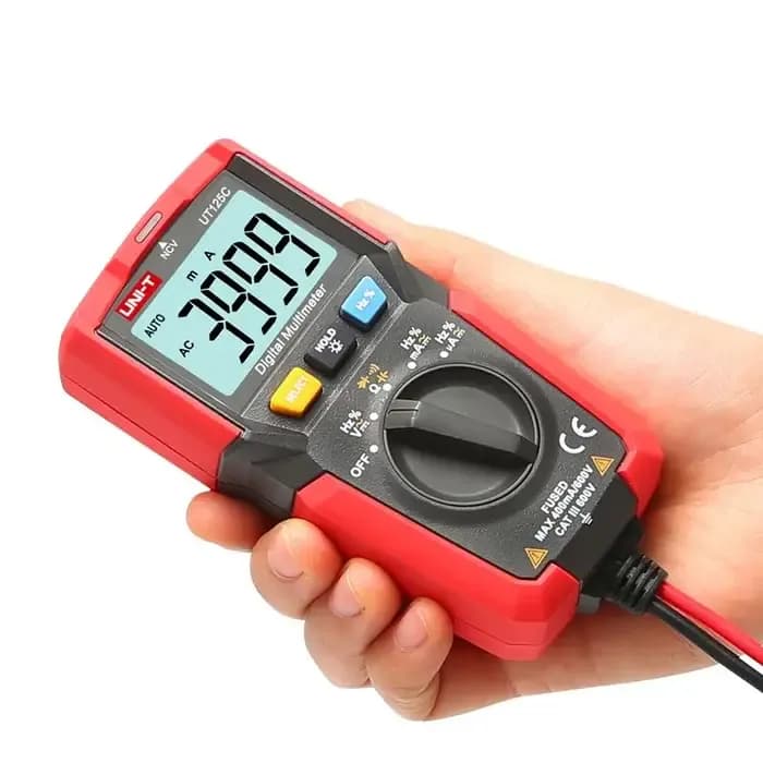 Multimetru Uni-t UT125C