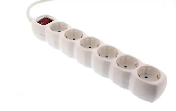 Prelungitor Well Plus Intrerupator 5m 3p EXTS-5S3M-SW/02-WL